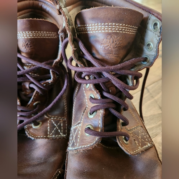 Men's Ultra Soft Leather Timberland Hiking Boots - Picture 1 of 13